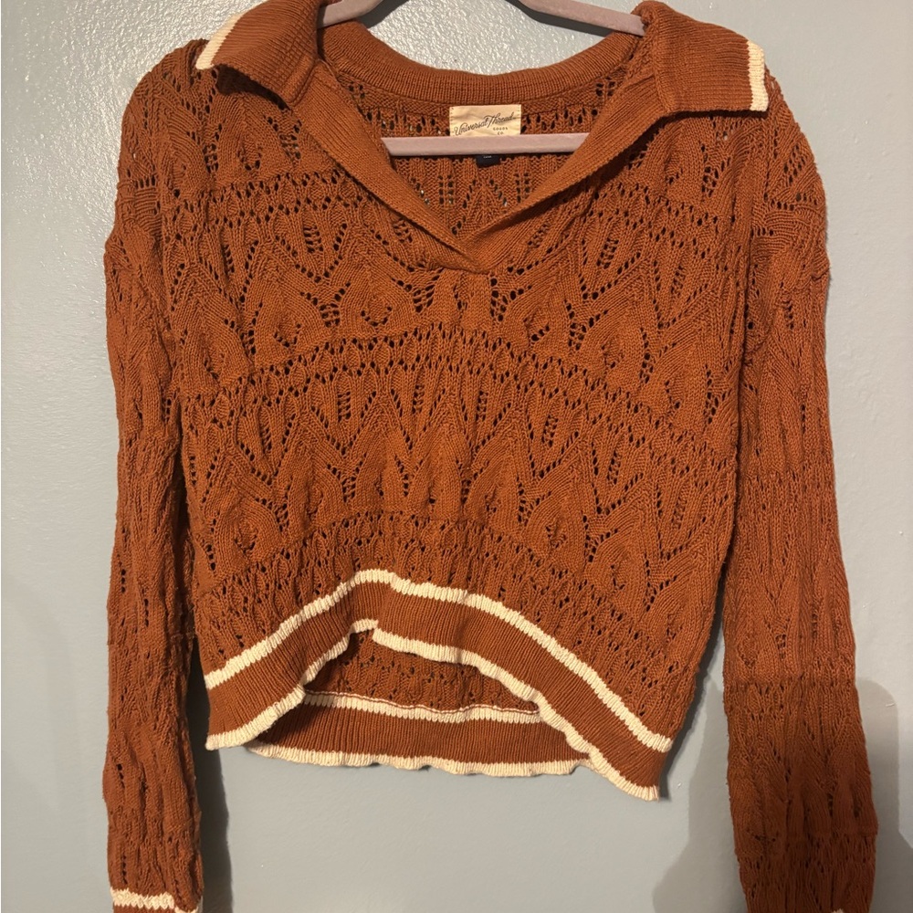 Universal Thread Brown V-Neck Sweater Cable Knit